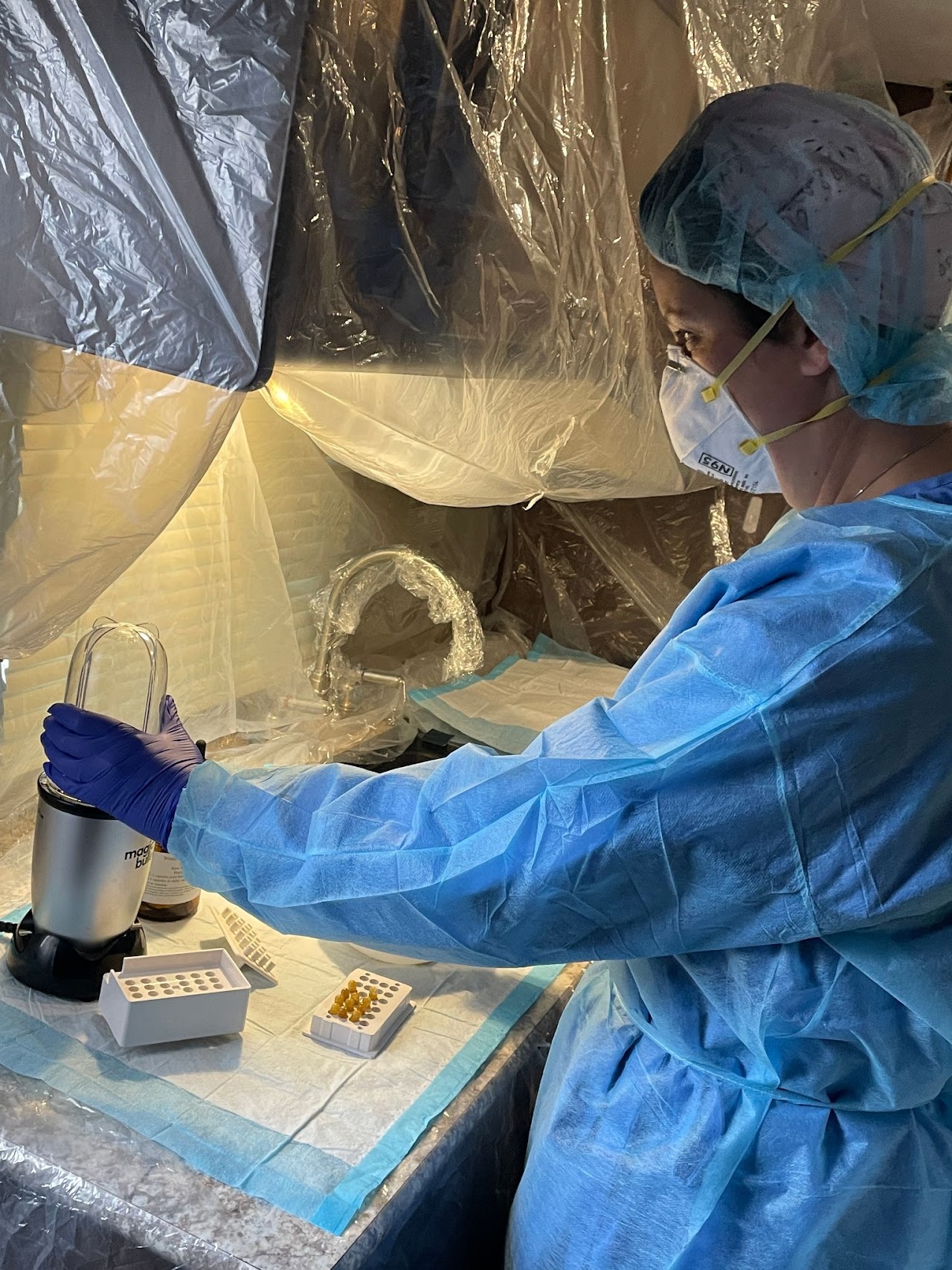 Wintertide grids up placenta to put in to capsules and provides safe and sanitary placenta encapsulation to the South Sound area 